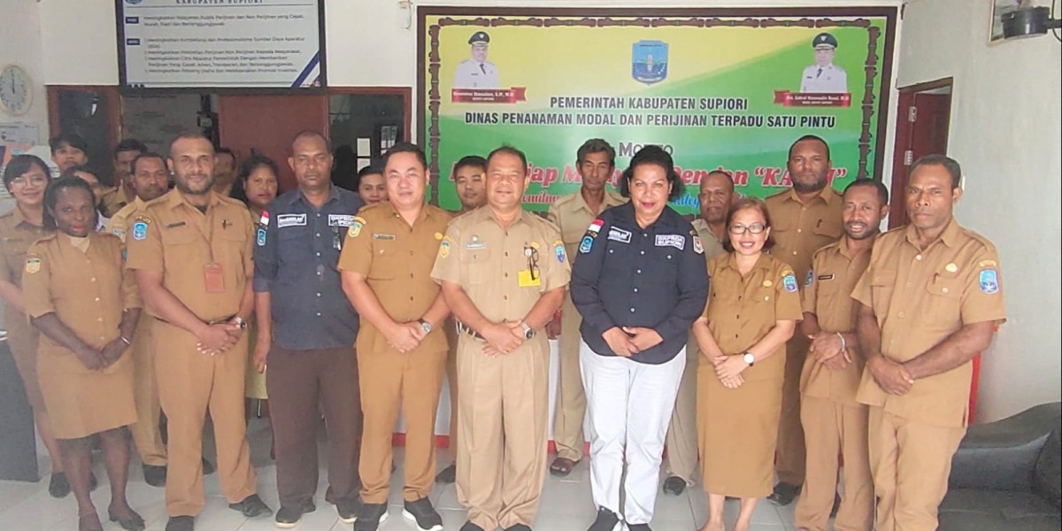 Foto Bersama ASN DPMPTSP Dan Tim Investigasi